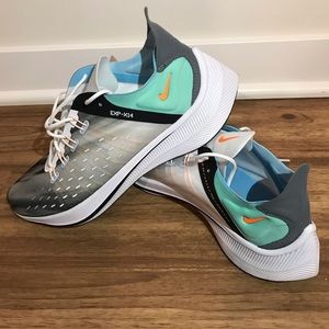 Nike Mens EXP-X14 Shoe